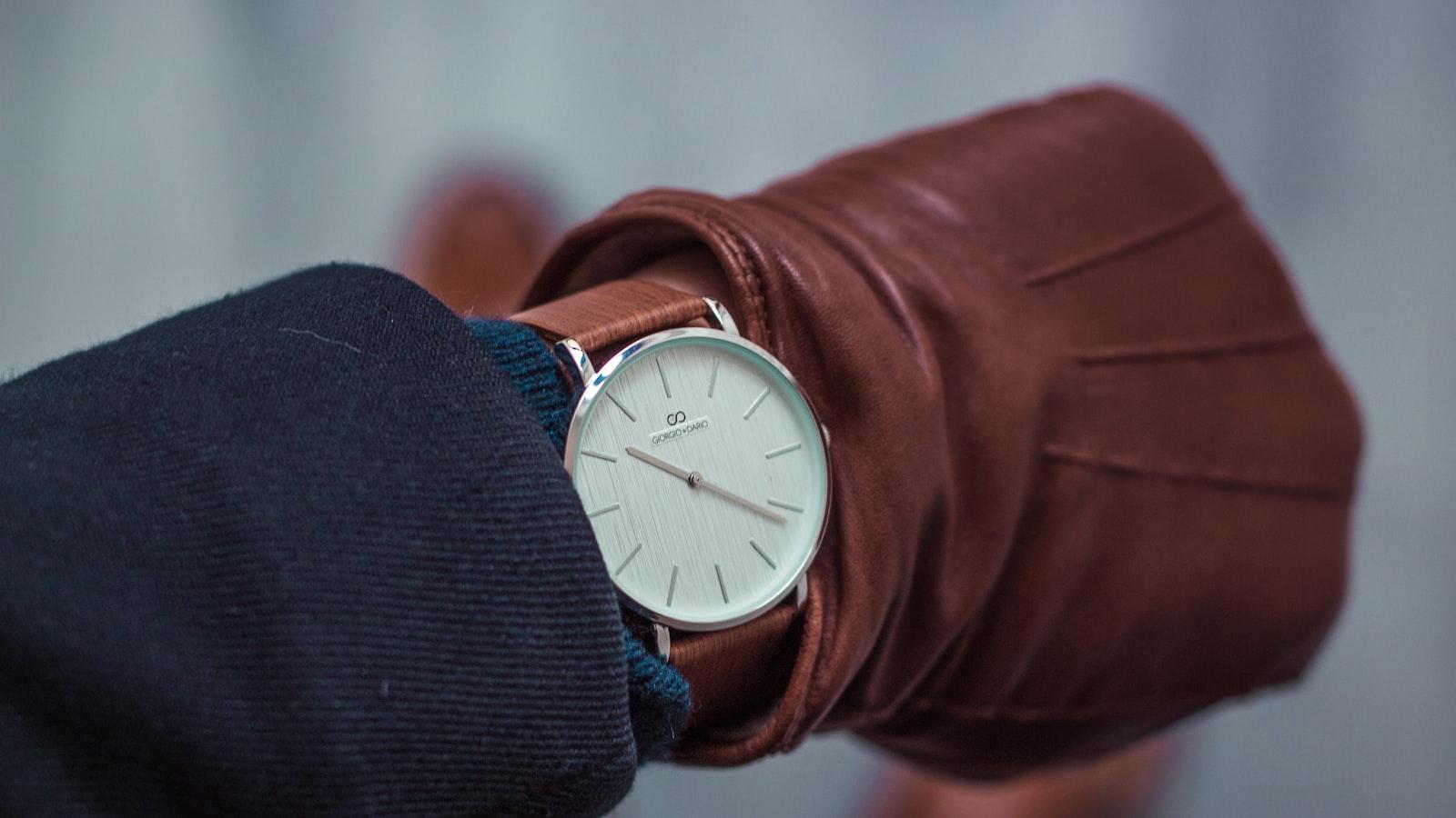Incorporating Classic Timepieces into Your Wardrobe