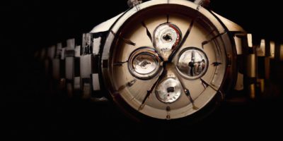 Timeless Treasures: The Art of Gifting Watches and Their Meaning